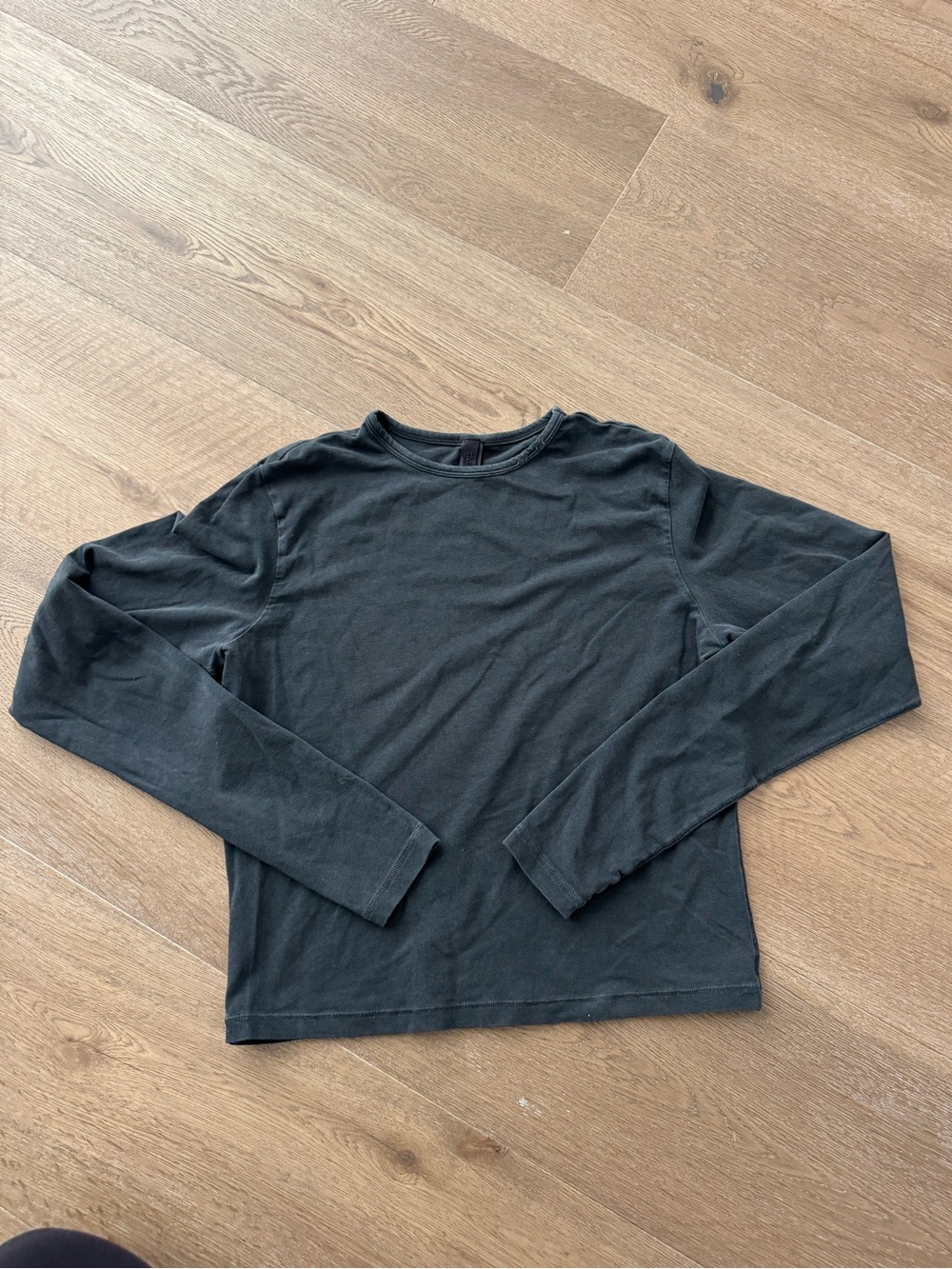 SKIMS Long Sleeve Crew Tee - Black